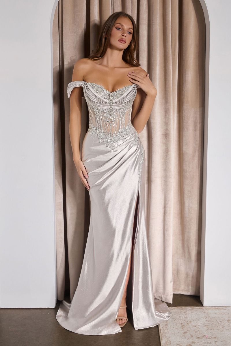Gwenn – Abendkleid Satin Glitzer Corsage Beinschlitz