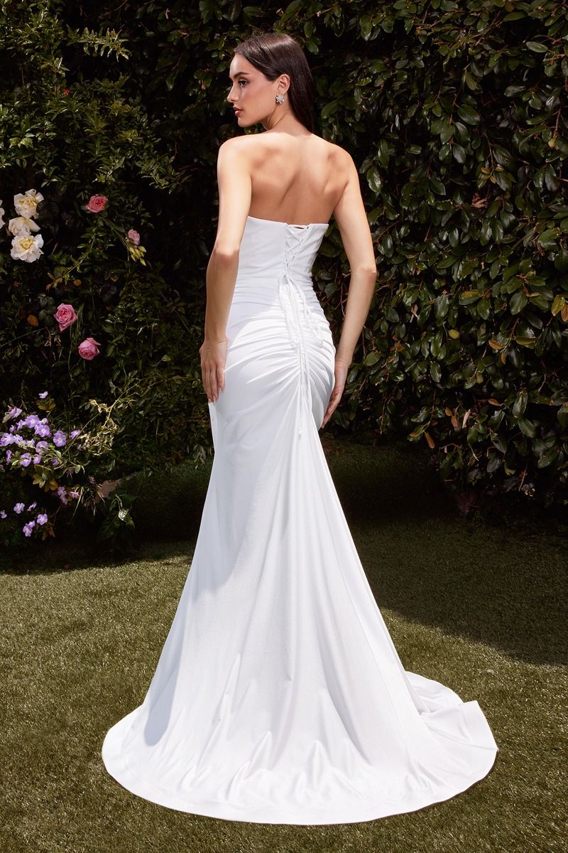 Fey - Brautkleid Eleganz und Stretch-Satin Design